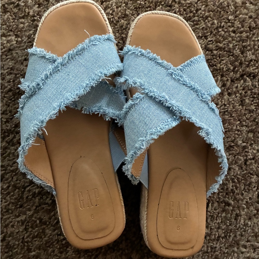 GAP Women's Frayed Denim Slide Sandals